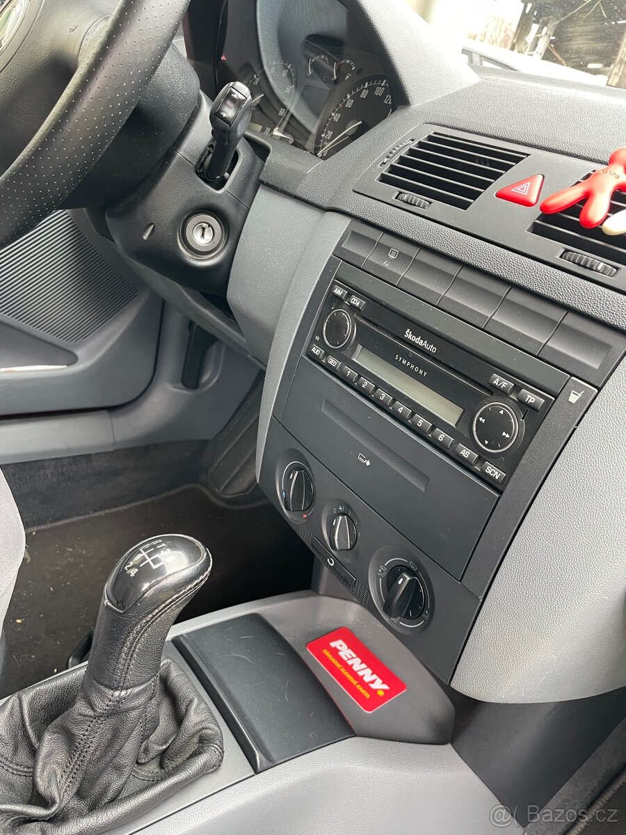 Škoda Fabia 1.4 mpi - 9