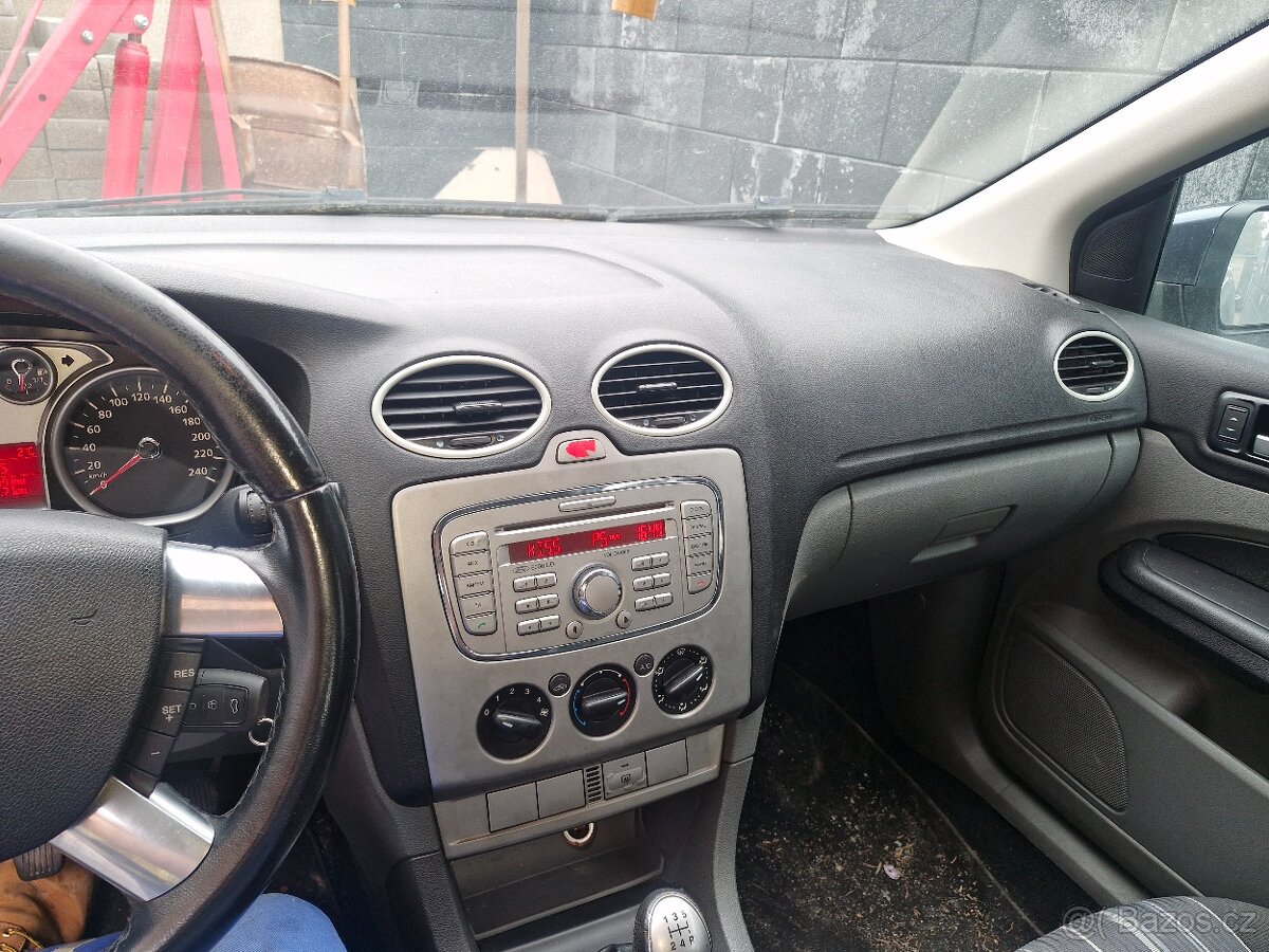 Ford Focus Mk2 - 9