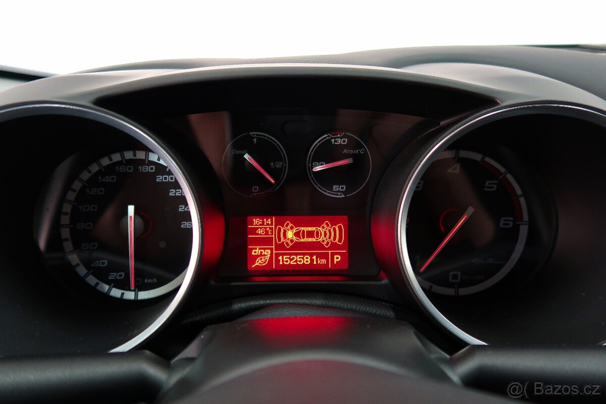 Alfa Romeo Giulietta 2.0 JTDM 129kW, A/T ZÁRUKA, TURISMO - 9