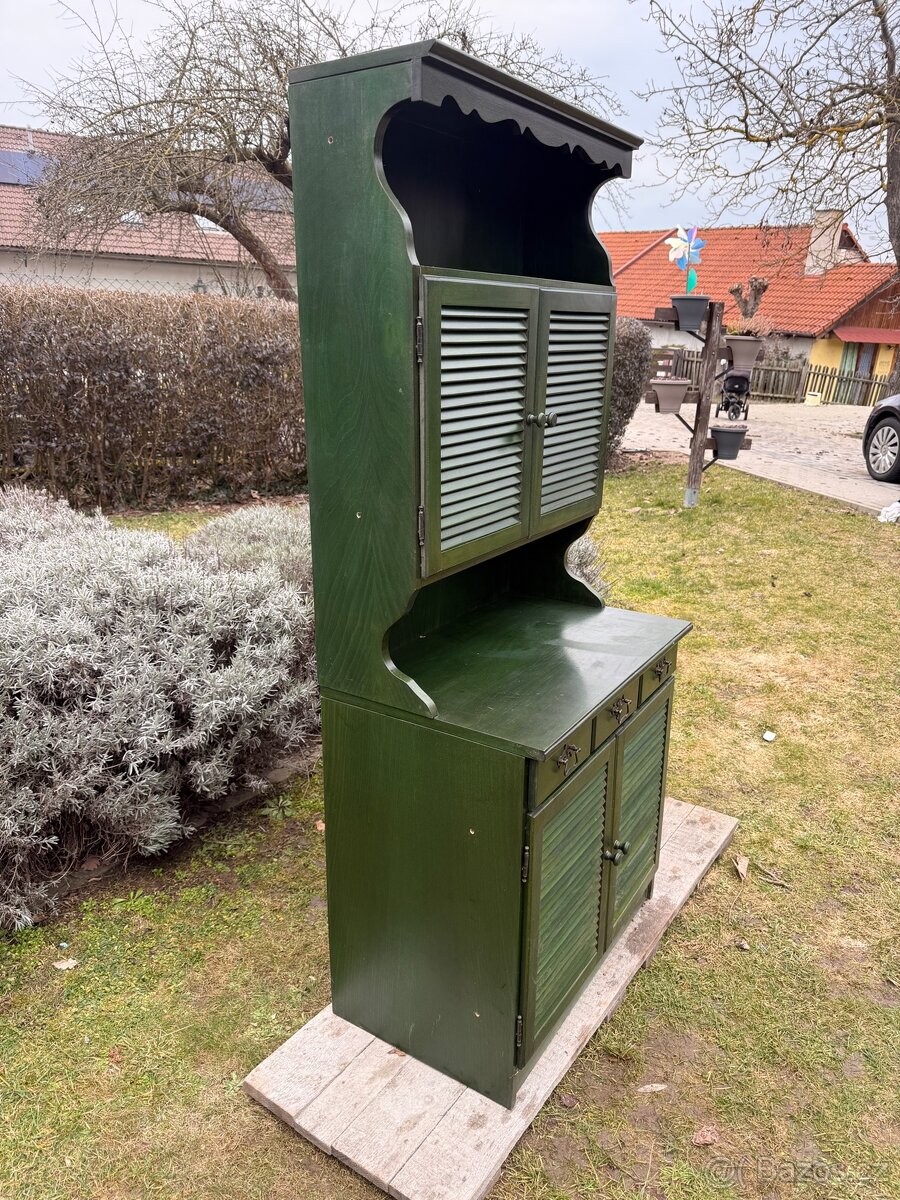 Zelený retro nábytek na chalupu - 9