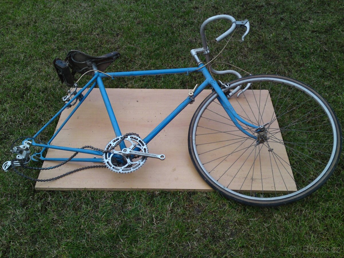 Díly na kolo Favorit - 9