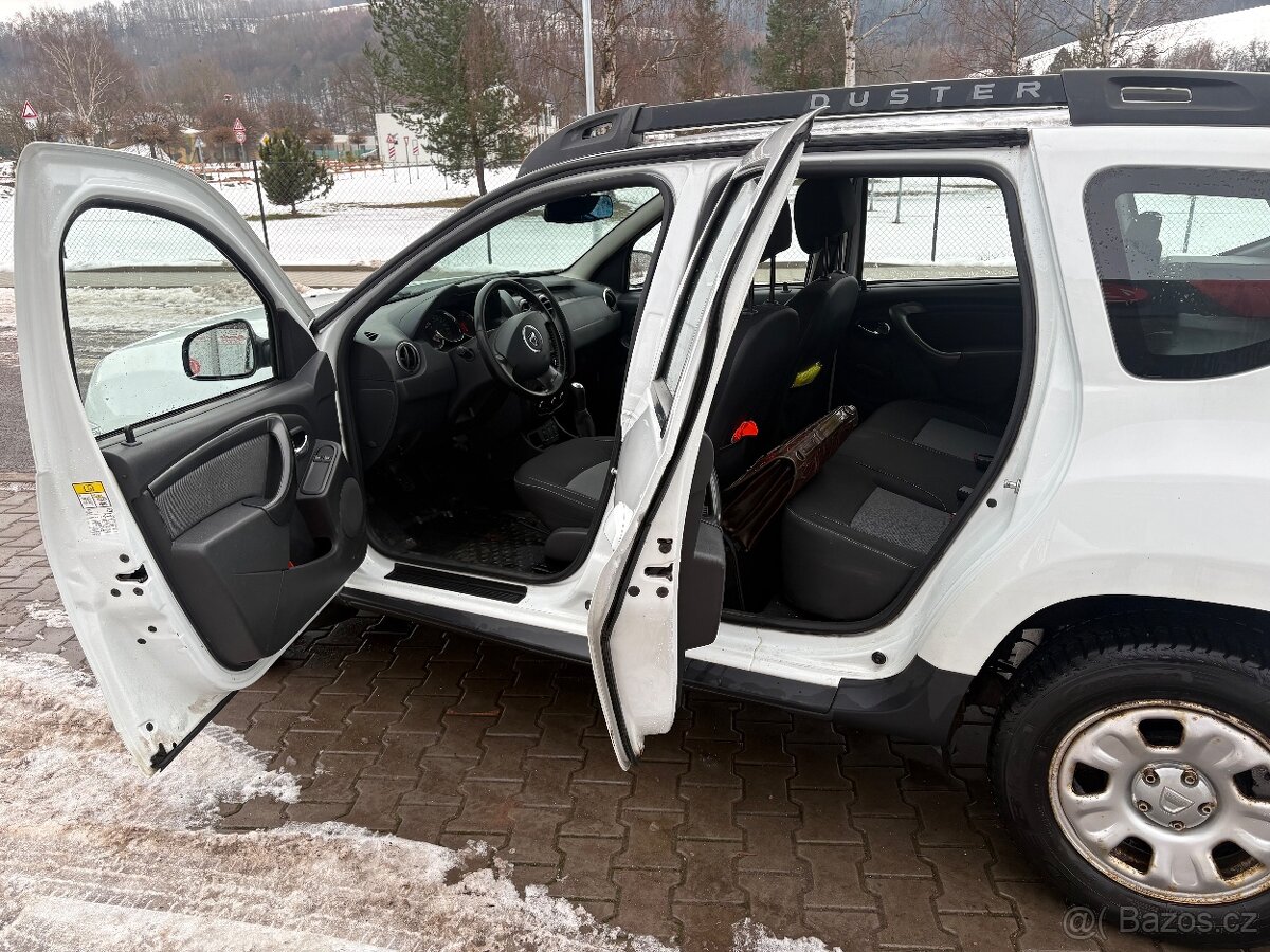 Dacia Duster 1.6i 84 kw, benzin, r.2016 - 9