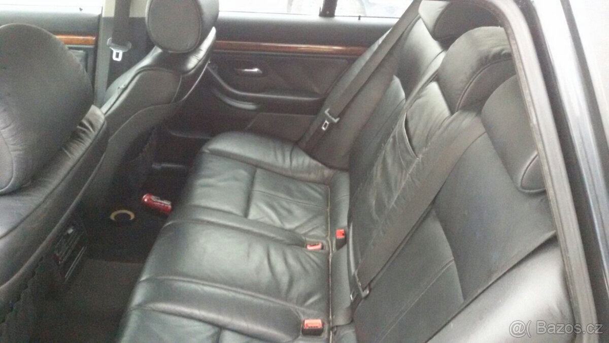 BMW E39 530D Touring sedan 525d 120kW 523i a 520i na díly - 9