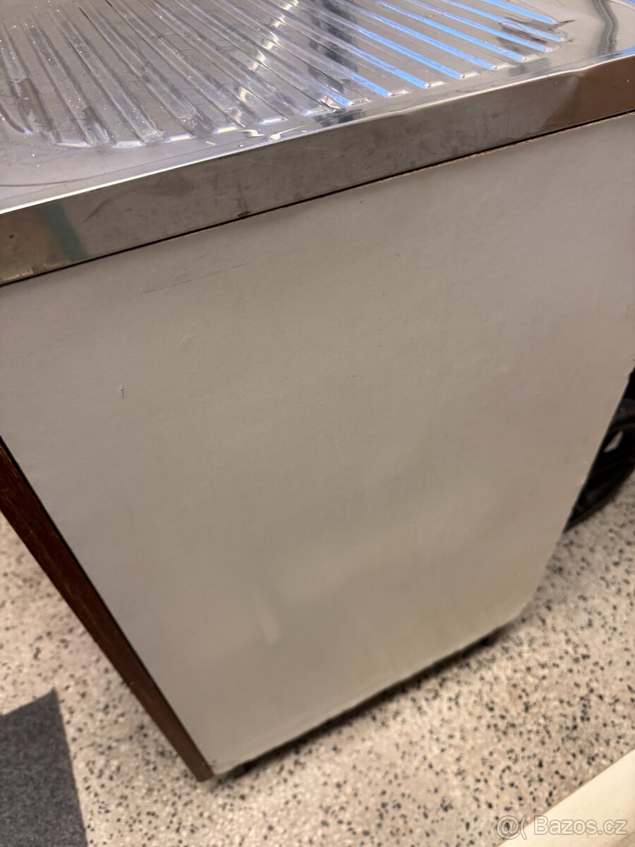 kuchyňský dřez - 9