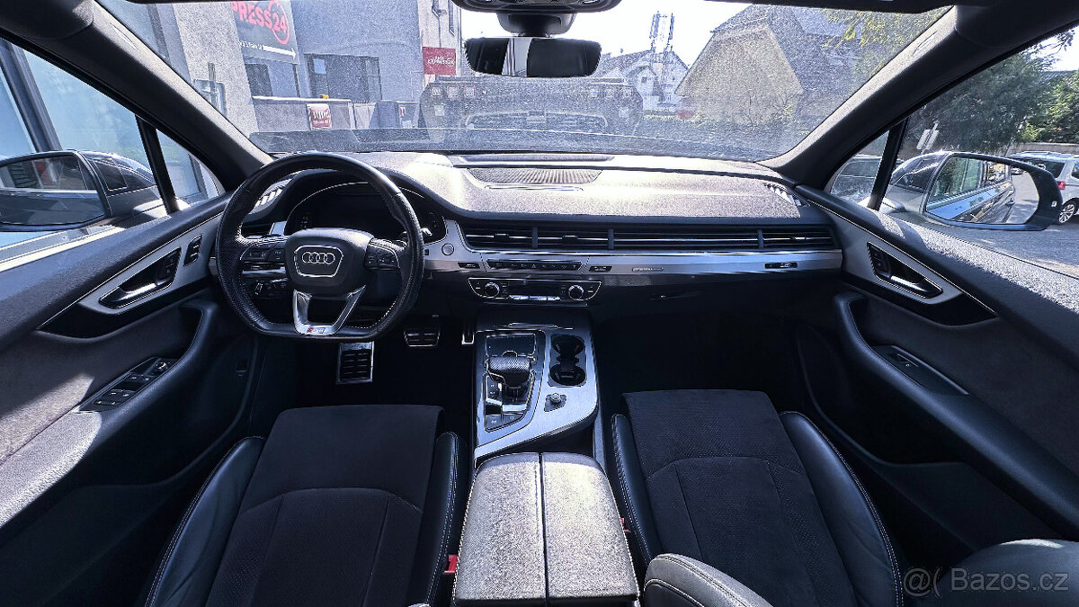 Vůz na náhradní díly Audi Q7 4M S-Line 2017 CRTC QZW LC5M - 9