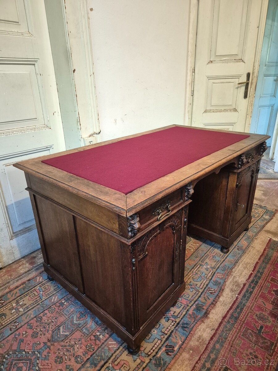 Starožitný psací stůl s bohatým řezbářstvím - Prostorový - 9