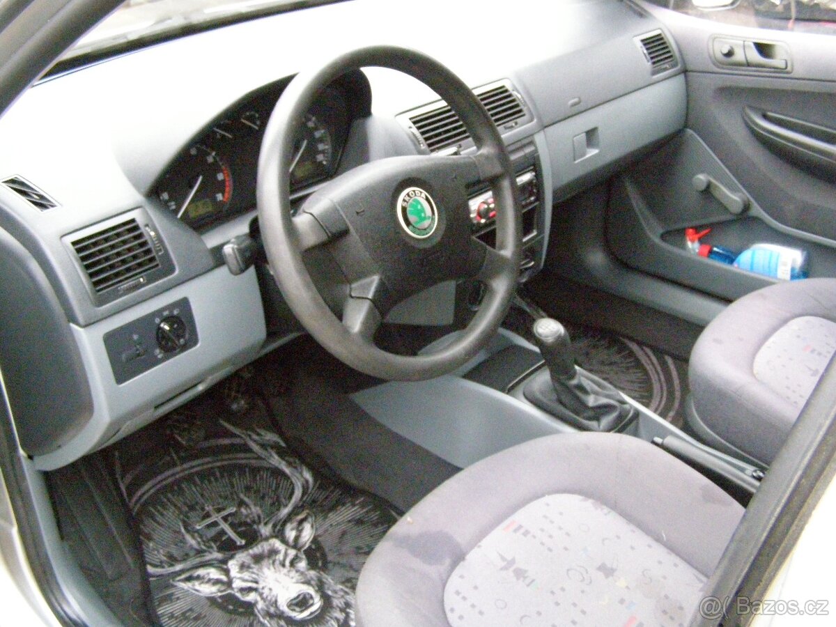 Fabia 1.4 MPI rv 2003 - 9