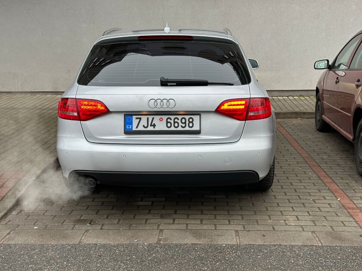 AUDI A4 B8 Benzin - 9
