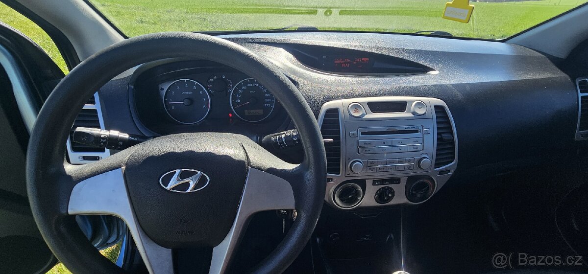 Prodam Hyundai i20 - 9