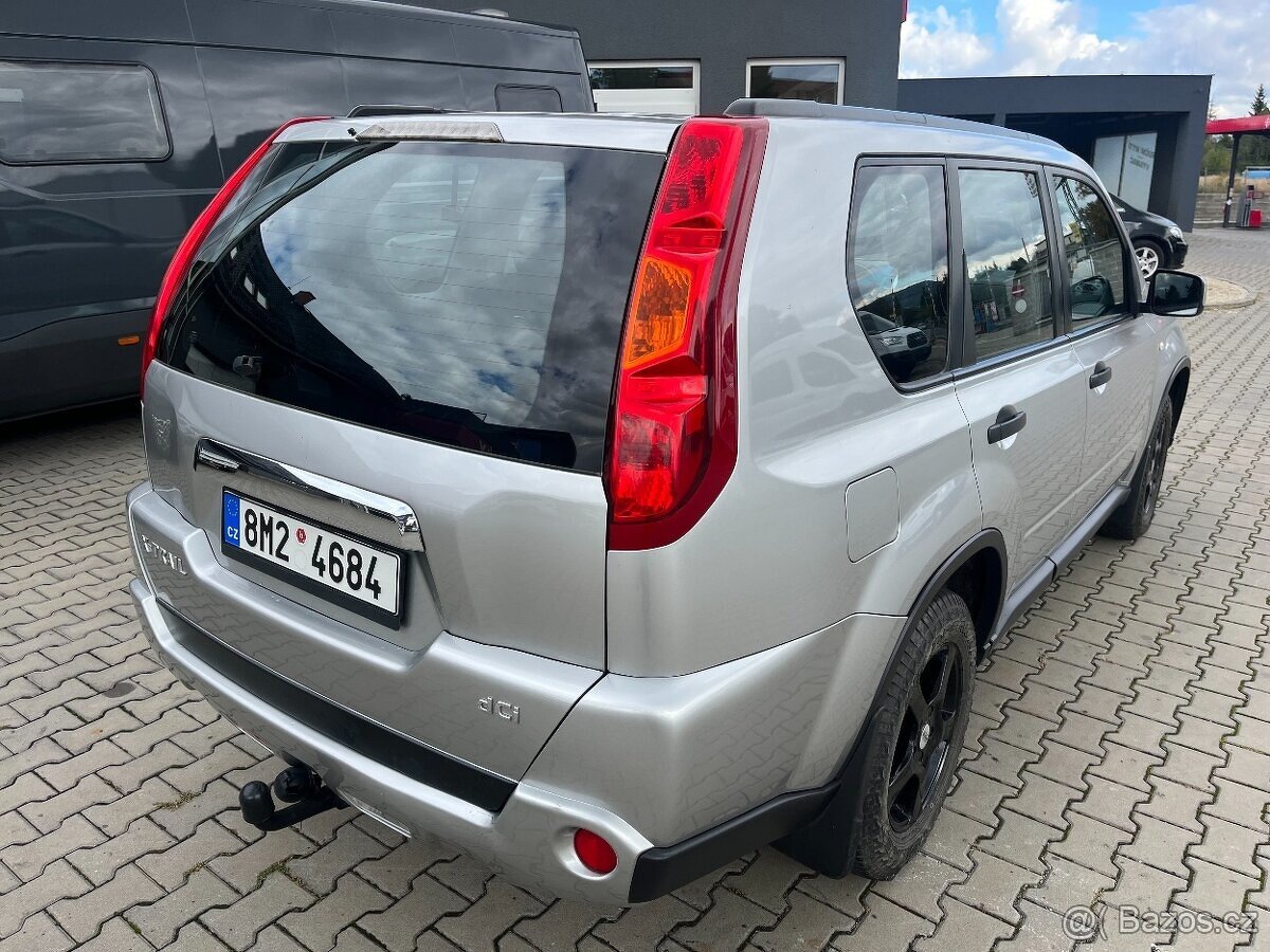 Nissan X-Trail, 2,0dCi 110KW,4X4,KLIMAAUTOMAT - 9