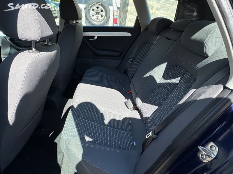 Seat Exeo, 2.0,125KW,1.MAJ,SERVIS.KN - 9