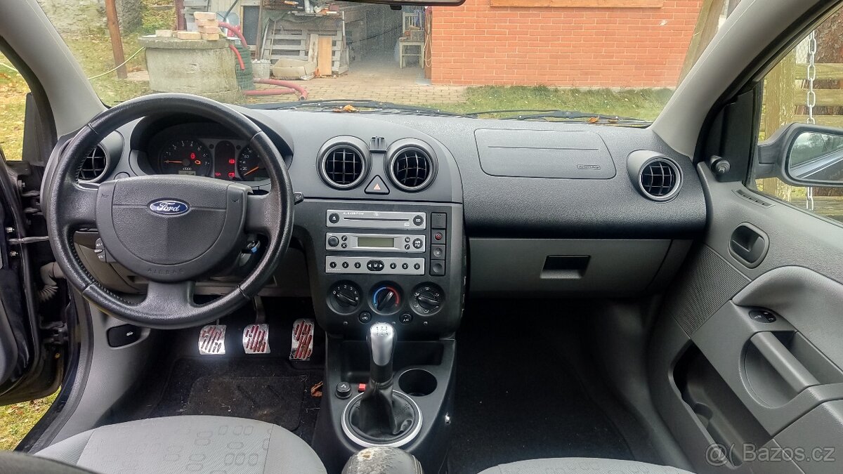 Prodám Ford Fiesta - 9