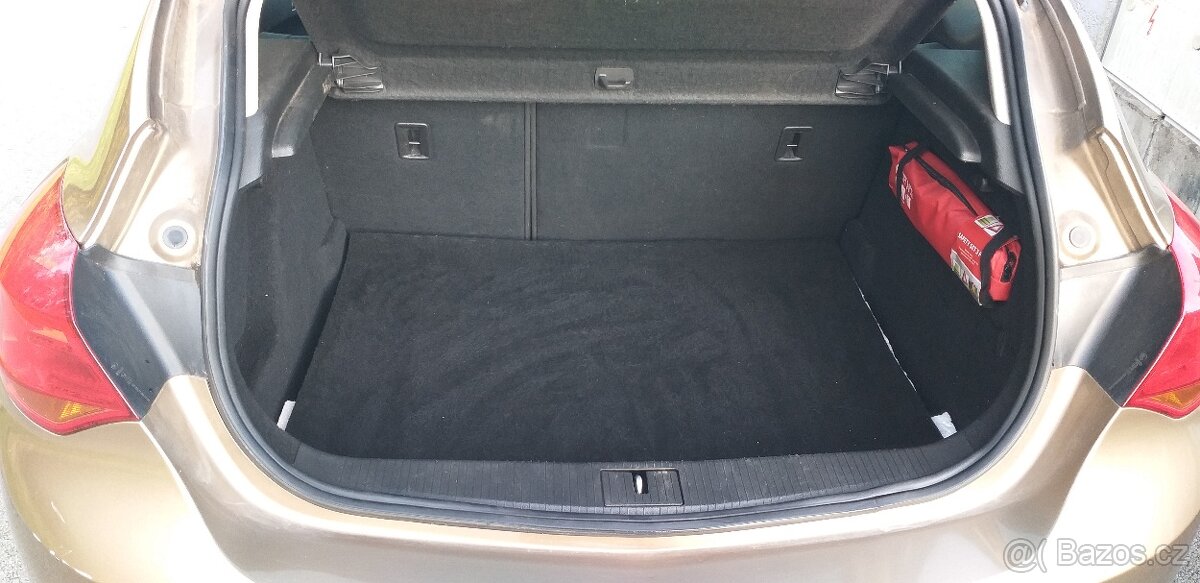 ASTRA 1.6i 85KW LPG - 9