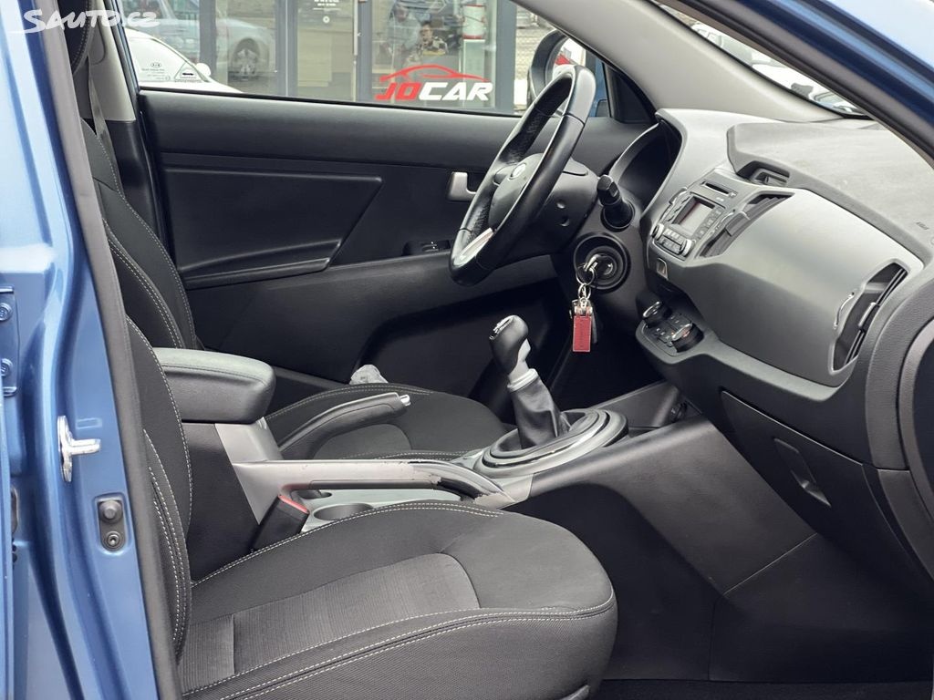 🚗 Kia Sportage 1.6GDi 2015 KLIMATIZACE 4x2 ALU - 9