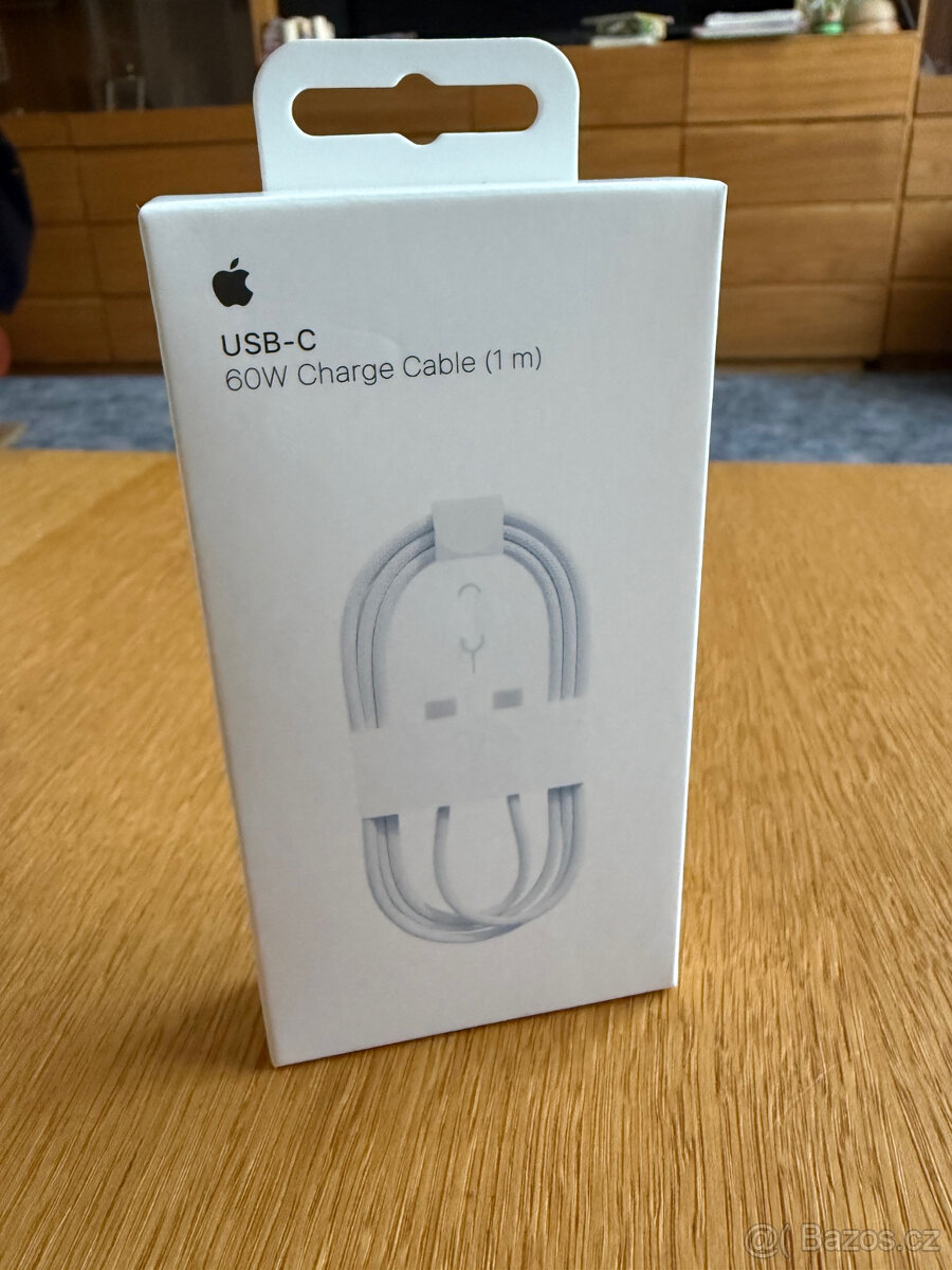 iPhone 15 PRO MAX 256 GB - Top stav - 100% kondice baterie - 9