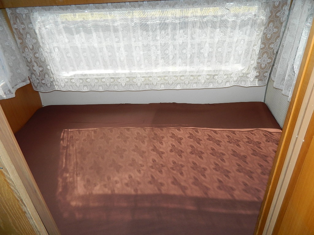 Dvouosý karavan Tabbert - 9