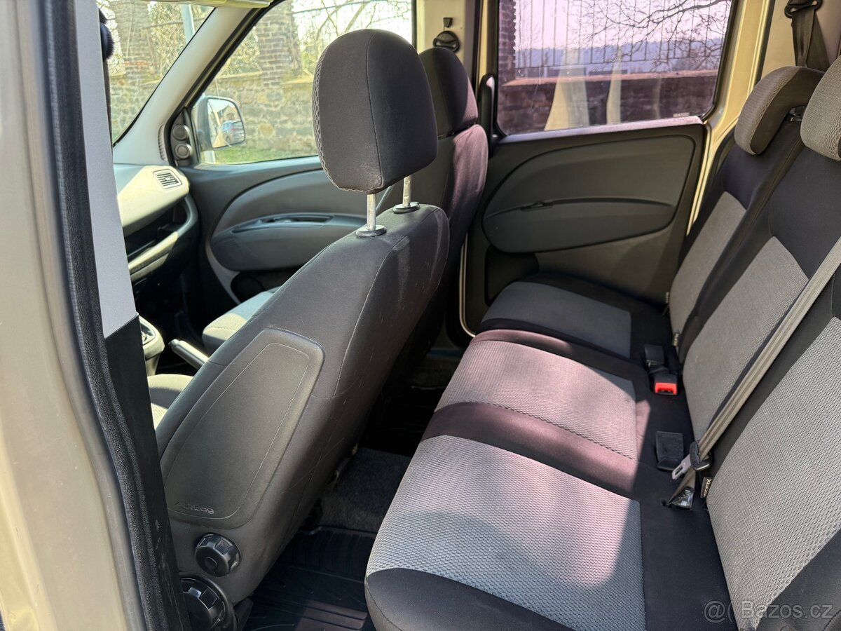 Fiat Dobló 1.6JTD 77kW 105 multijet MAXI - 9