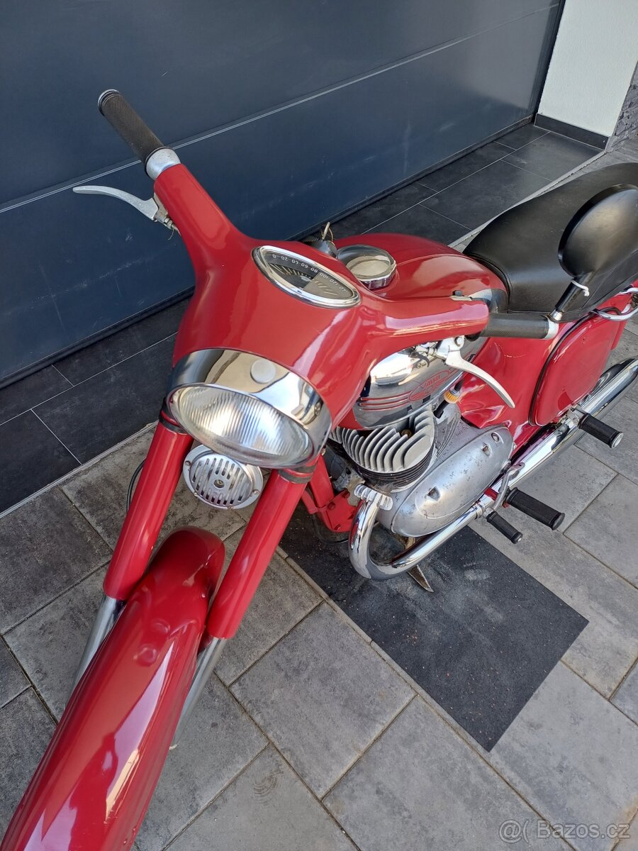 Jawa 350/360 Panelka s TP - 9