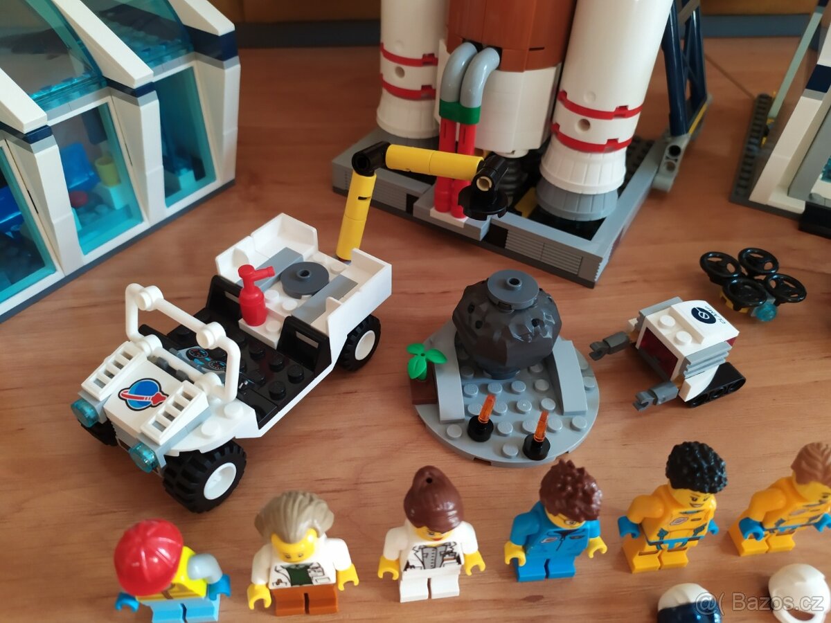 LEGO 60351 - Kosmodrom - 9