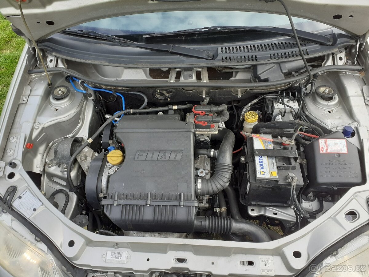 Punto 1.4 , serviska, MAX výbava, nová STK - 9