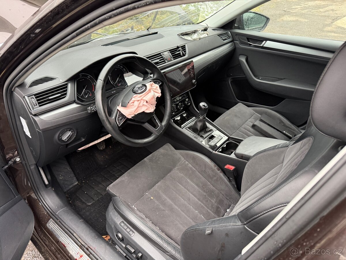 PRODANO ŠKODA SUPERB III 2.0 TDI 140kw 2017 ČR DPH - 9