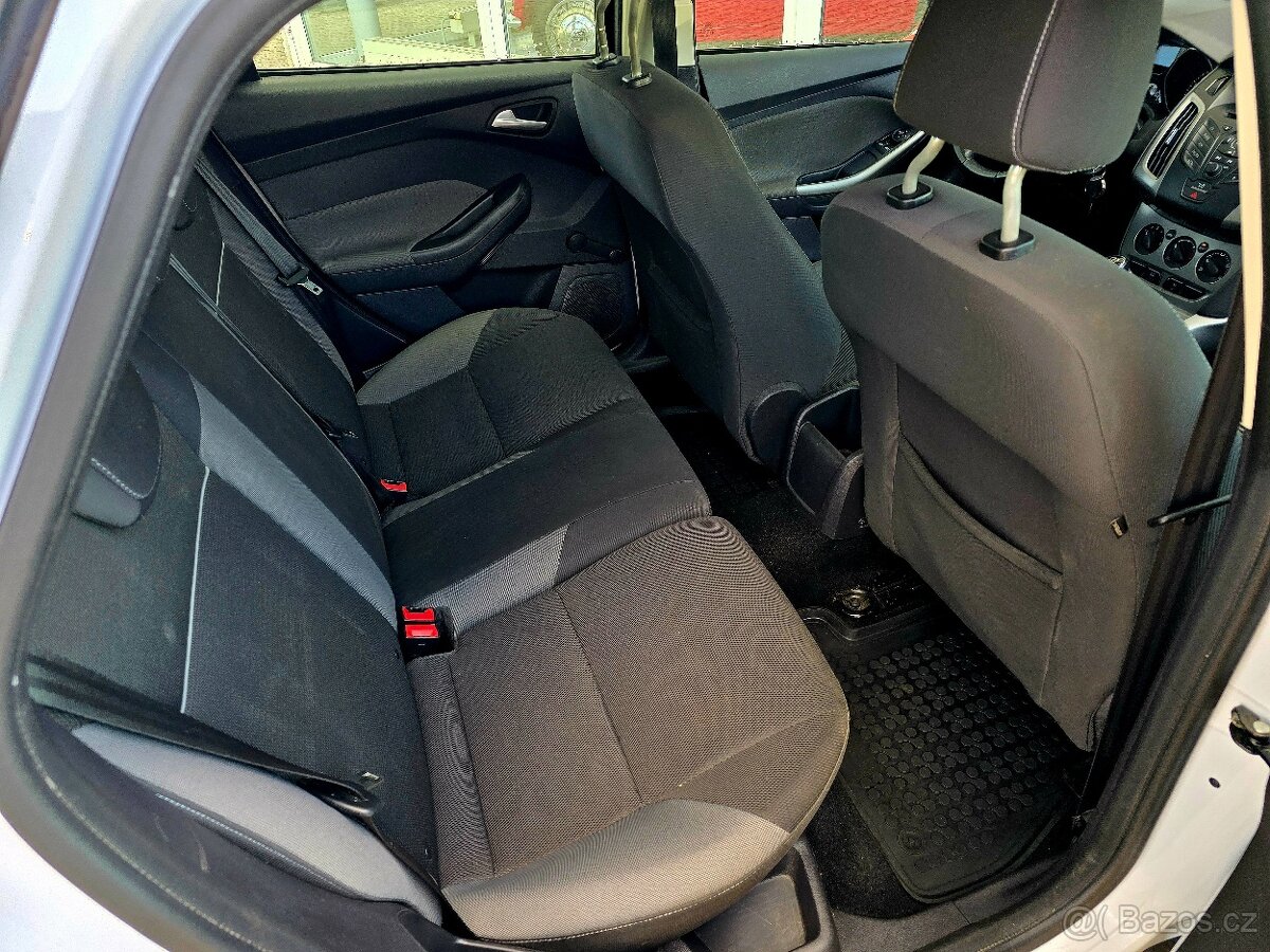 Ford Focus, 1,0EB 74kW Trend - 9