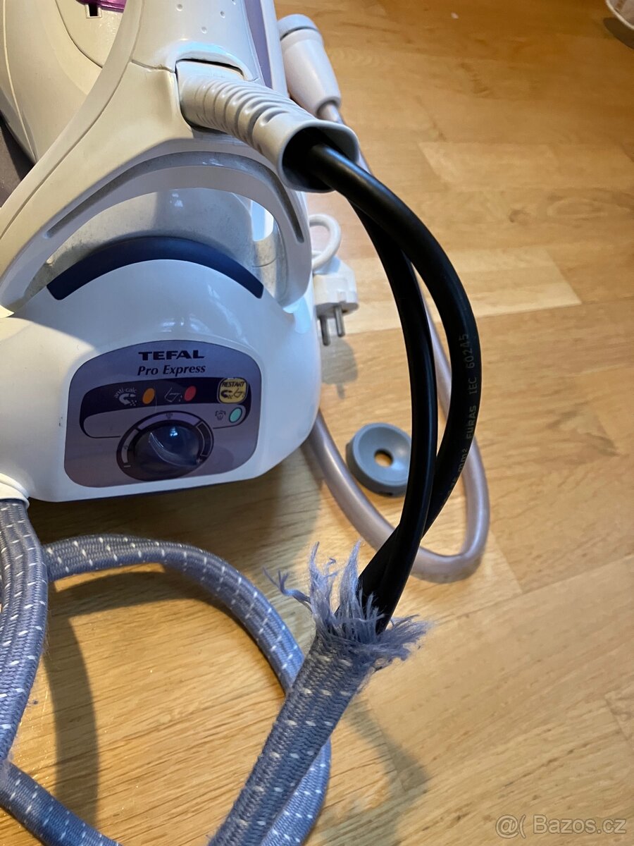Parní generátor TEFAL PRO EXPRESS - 9