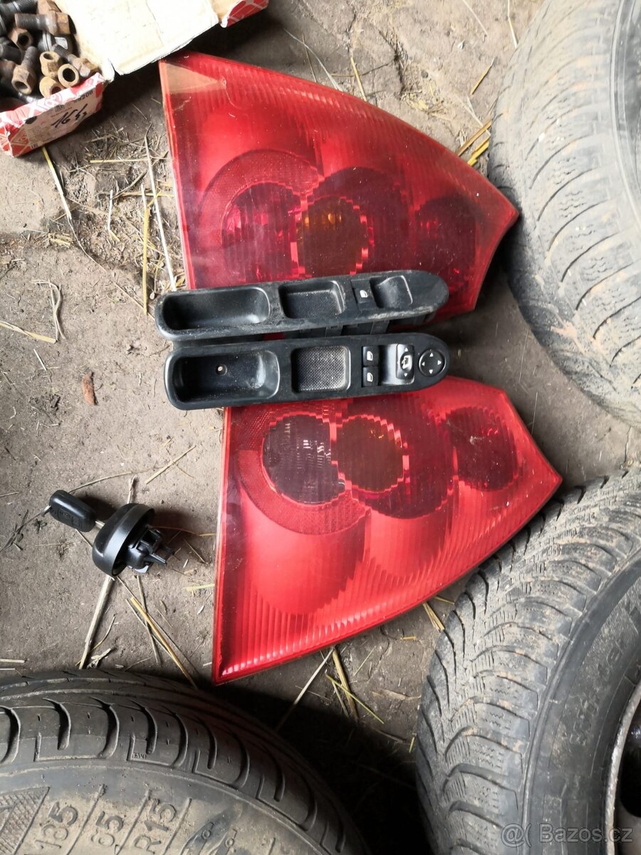 Náhradní díly - 9