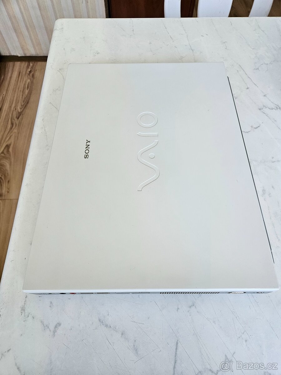 Sony Vaio VGN-N11S/W - 9