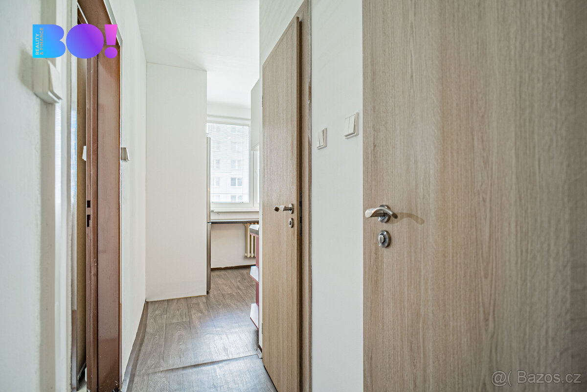 Prodej bytu 3+1, 78 m², ul. 1. Máje, Orlová - Lutyně - 9