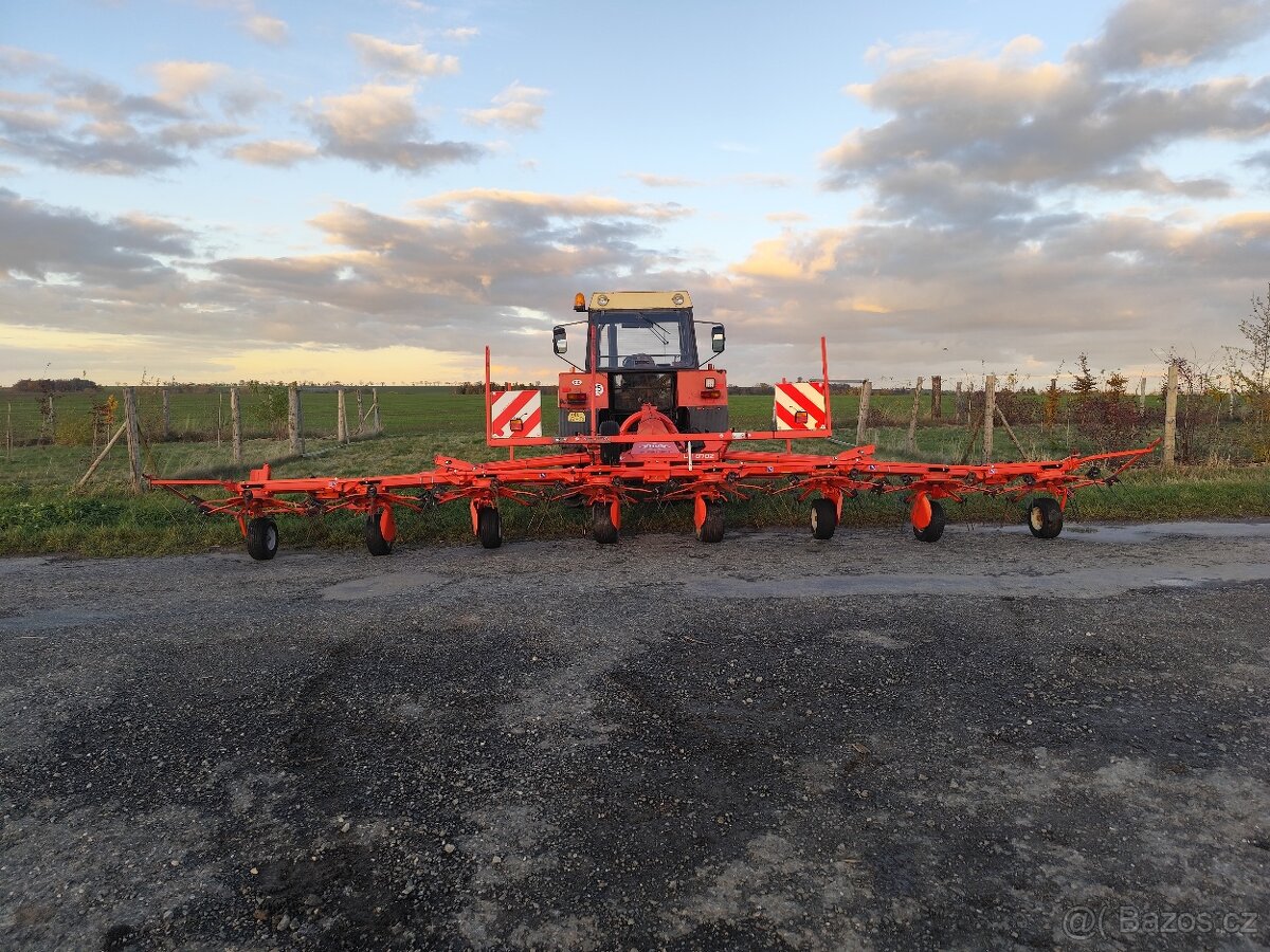 Obraceč píce KUHN GF 8702 - 9