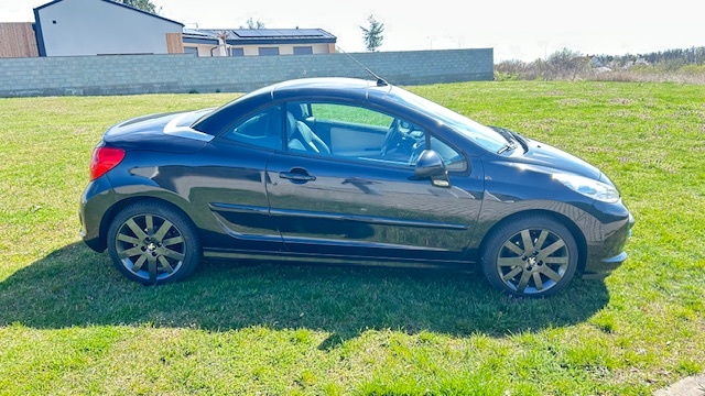 Prodám Peugeot 207 CC - 9