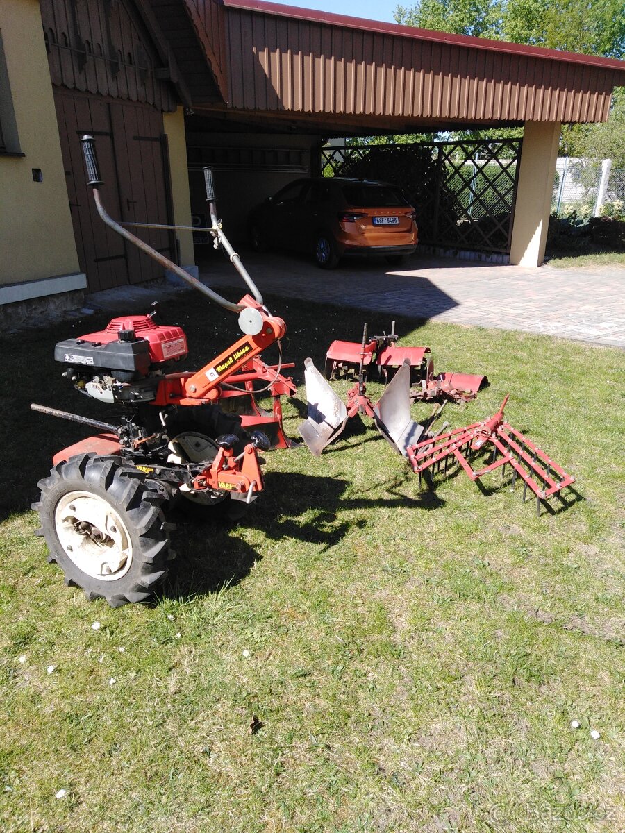 vari honda s příslušenstvím - 9