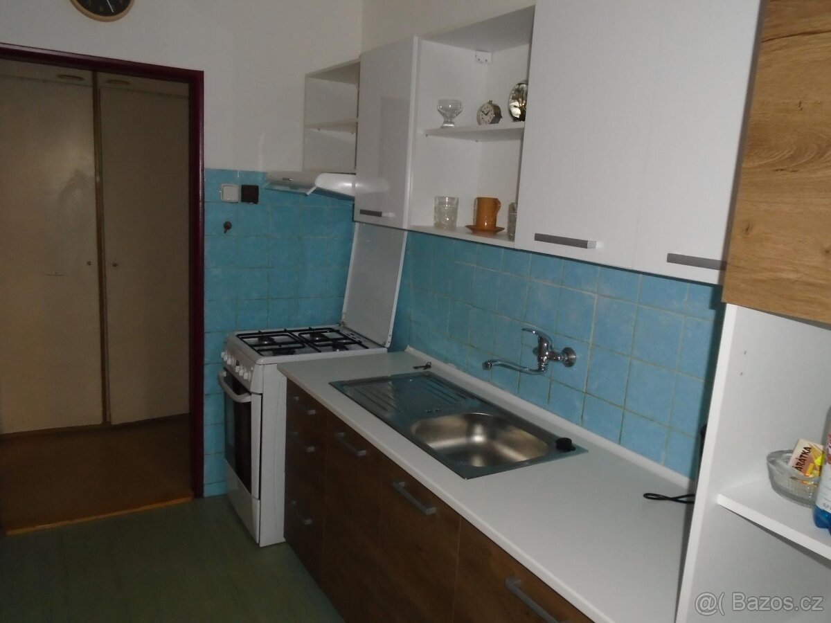 Pronájem bytu 2+1 Zlín - 9