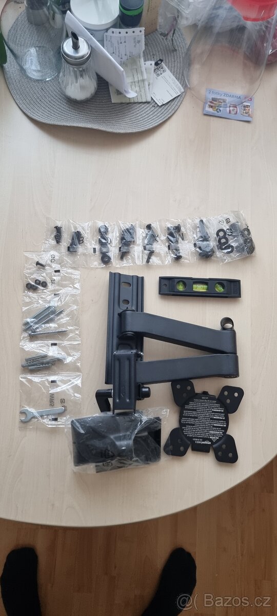 Smart televize JVC LT-24VAH3235 Android 11 + držák - 9