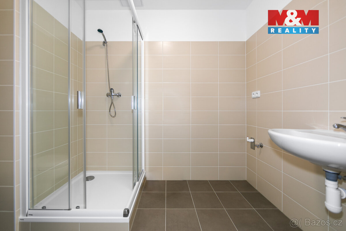 Pronájem bytu 2+kk, 45 m², Plzeň, ul. Safírová - 9