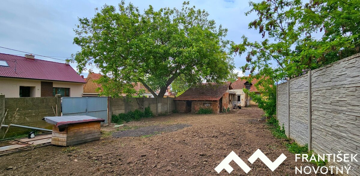 Dům 4+1 se zahradou na brněnském venkově, ev.č. 02524 - 9