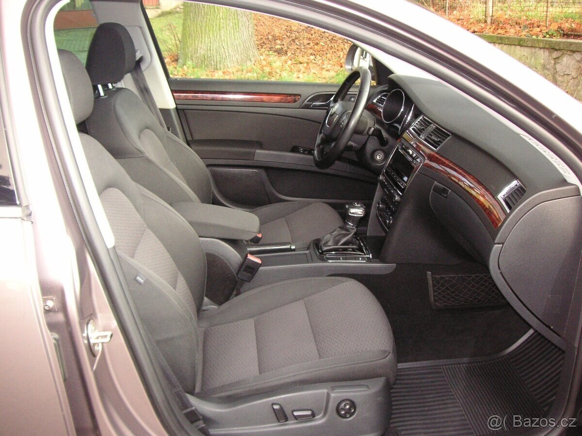 Škoda Superb II 2.0 TDI, Combi, DSG - 9