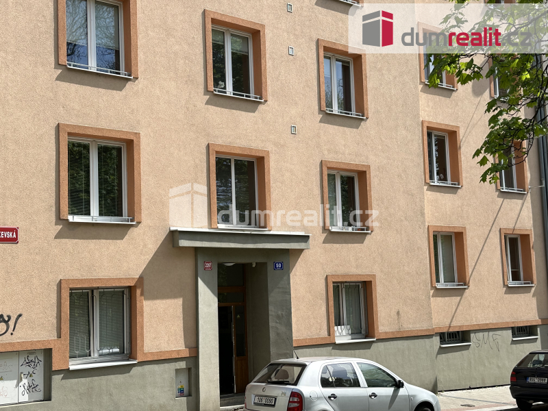 Pronájem bytu 1+kk v Ústí nad Labem - 9