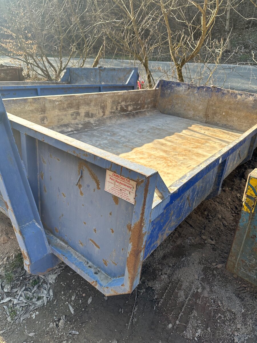 Hákový kontejner typ Avia - 9