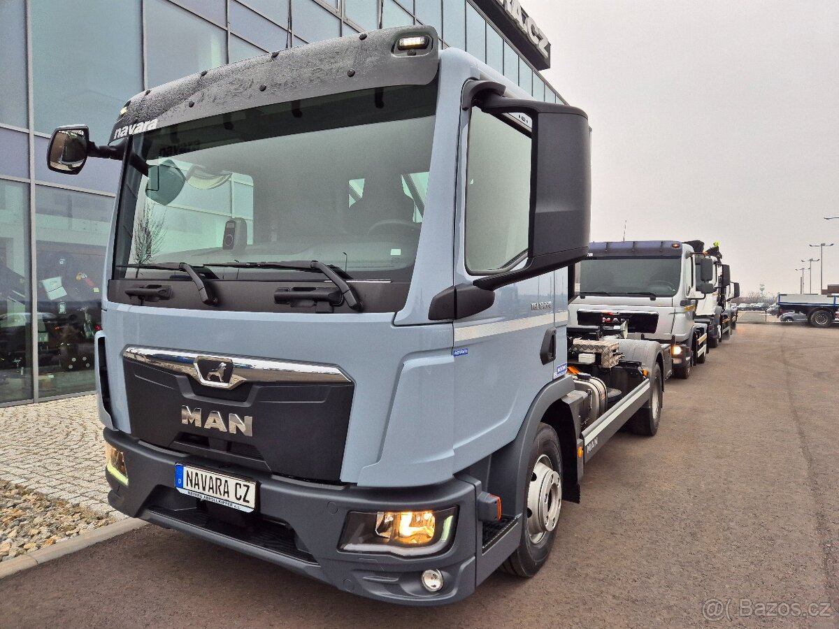 MANTRAKTOR MAN TGL 12.220 NOSIČ KONTEJNERU - 9