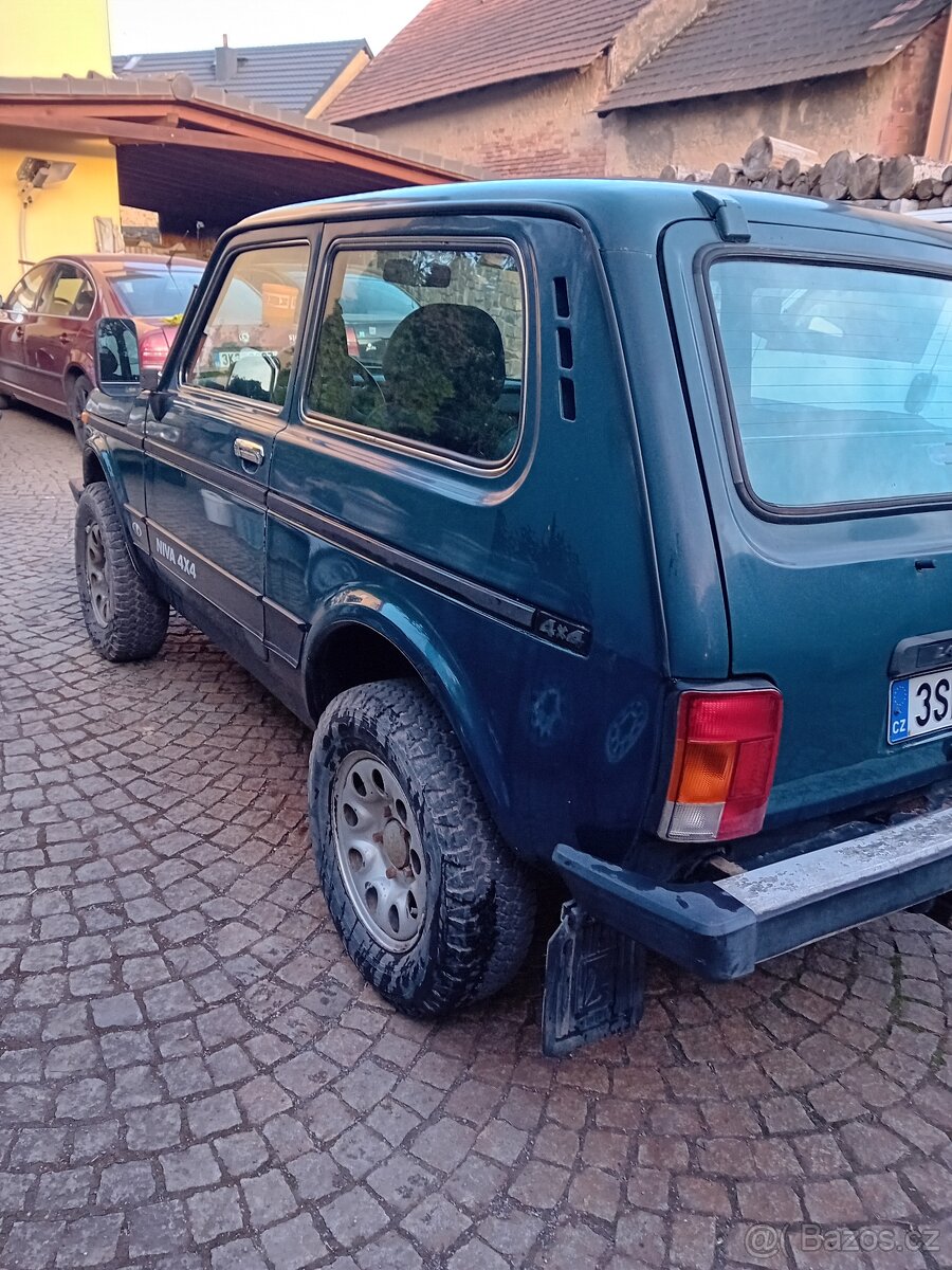 Lada Niva 1.7i , 4x4 - 9