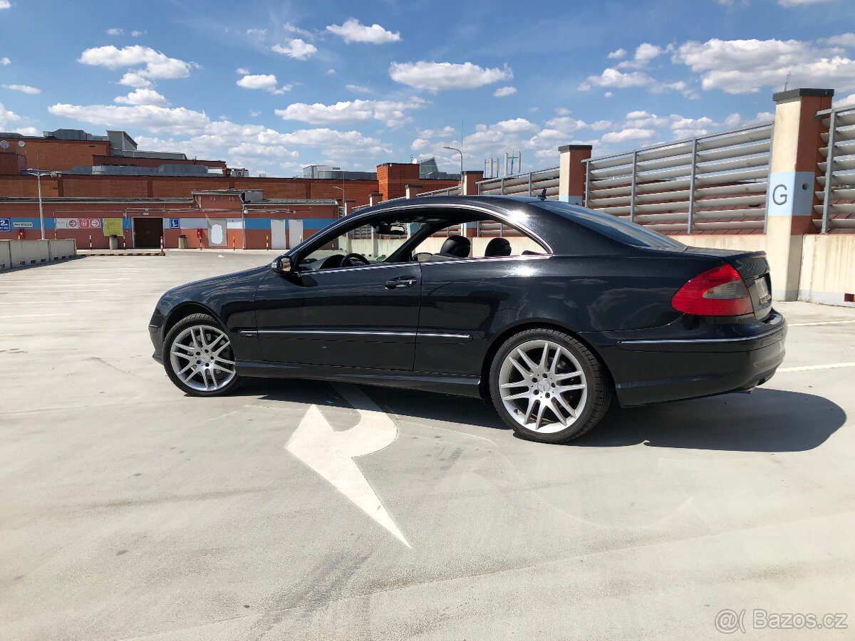 Mercedes Benz CLK 220 CDI W209 AMG Avantgarde - 9