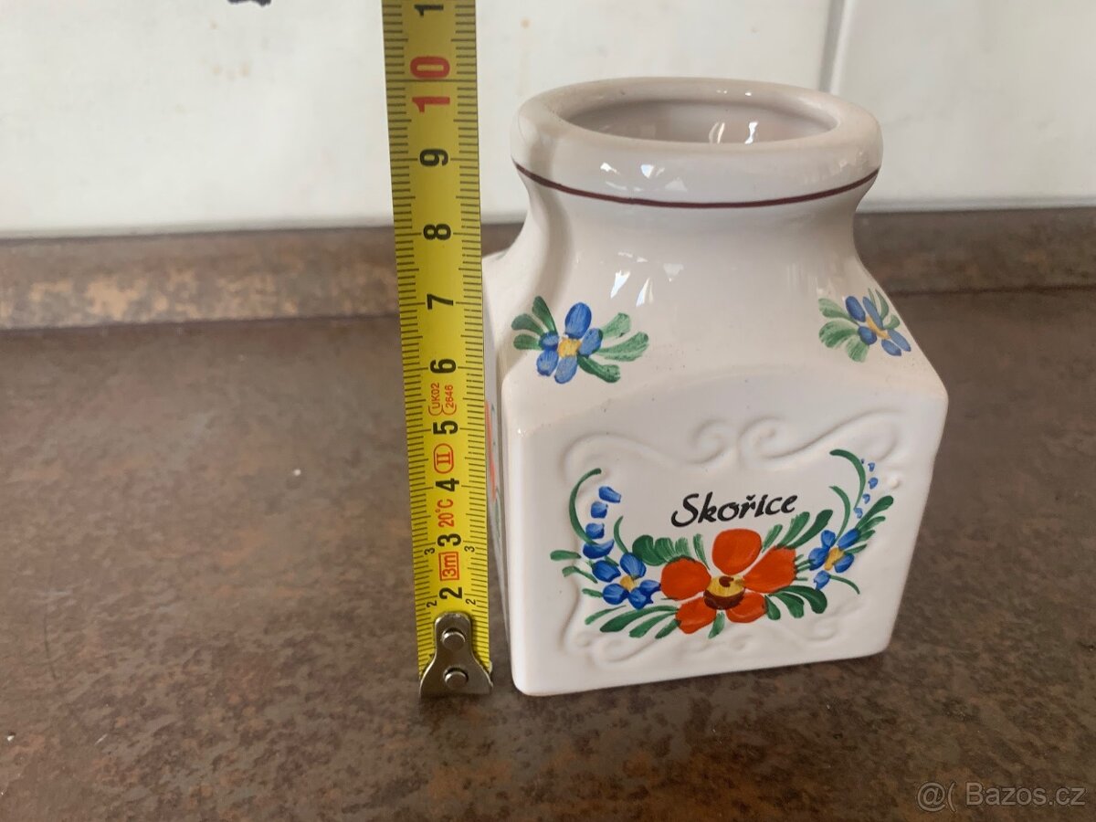 Sada dvanácti hezkých kořenek, dárek pro chalupáře - 9