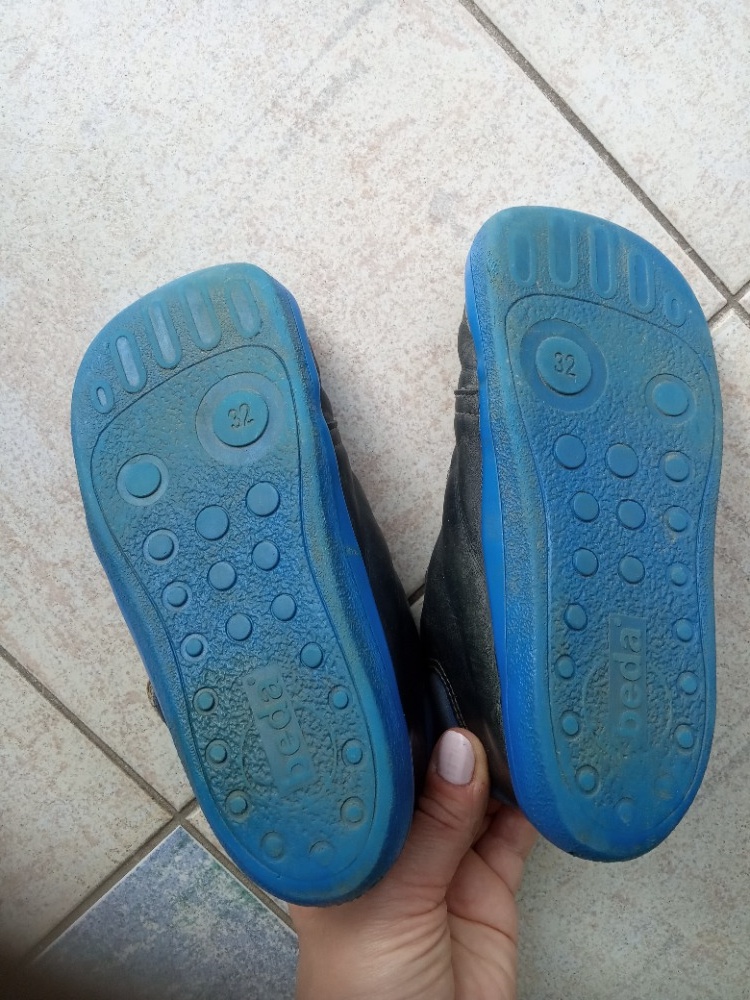 Chlapecká a dívčí obuv-vel. 32 - 9