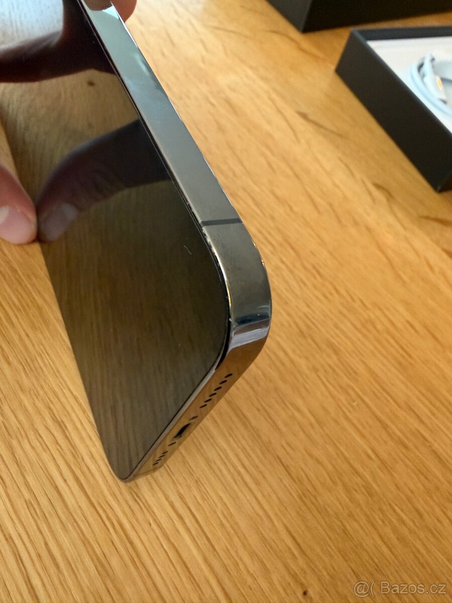 Apple iPhone 13 pro max 128 GB černý - 9