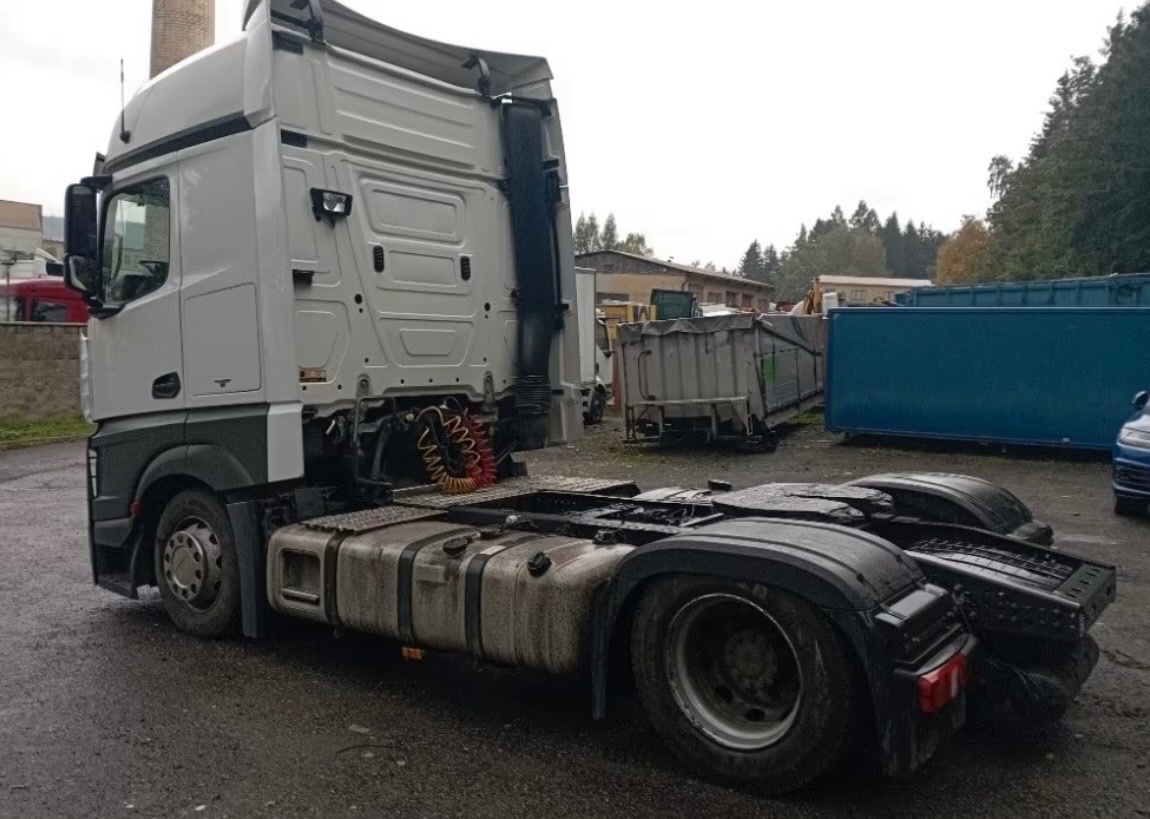Mercedes Benz Actros 1845 lowdeck - 9