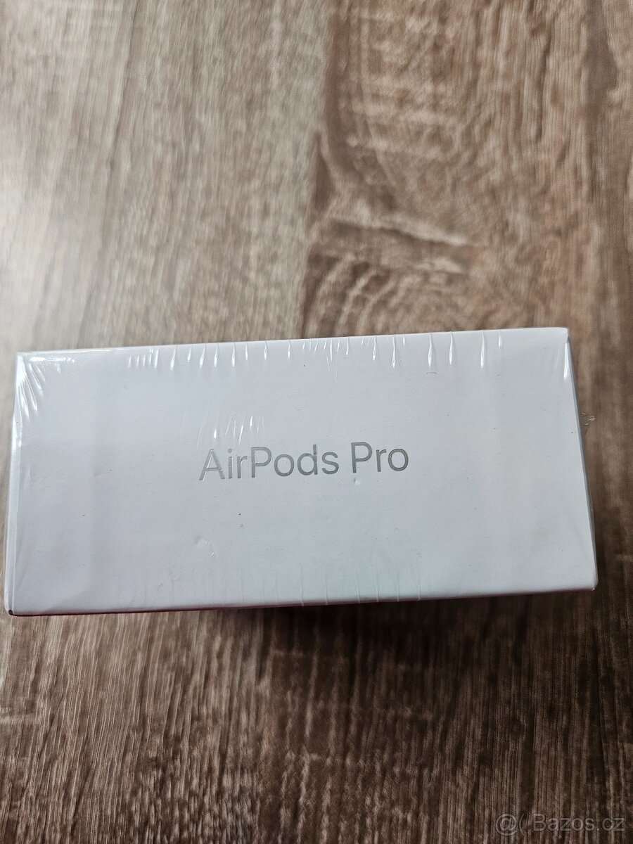 Iphone 13 + Airpods 2 pro - 9