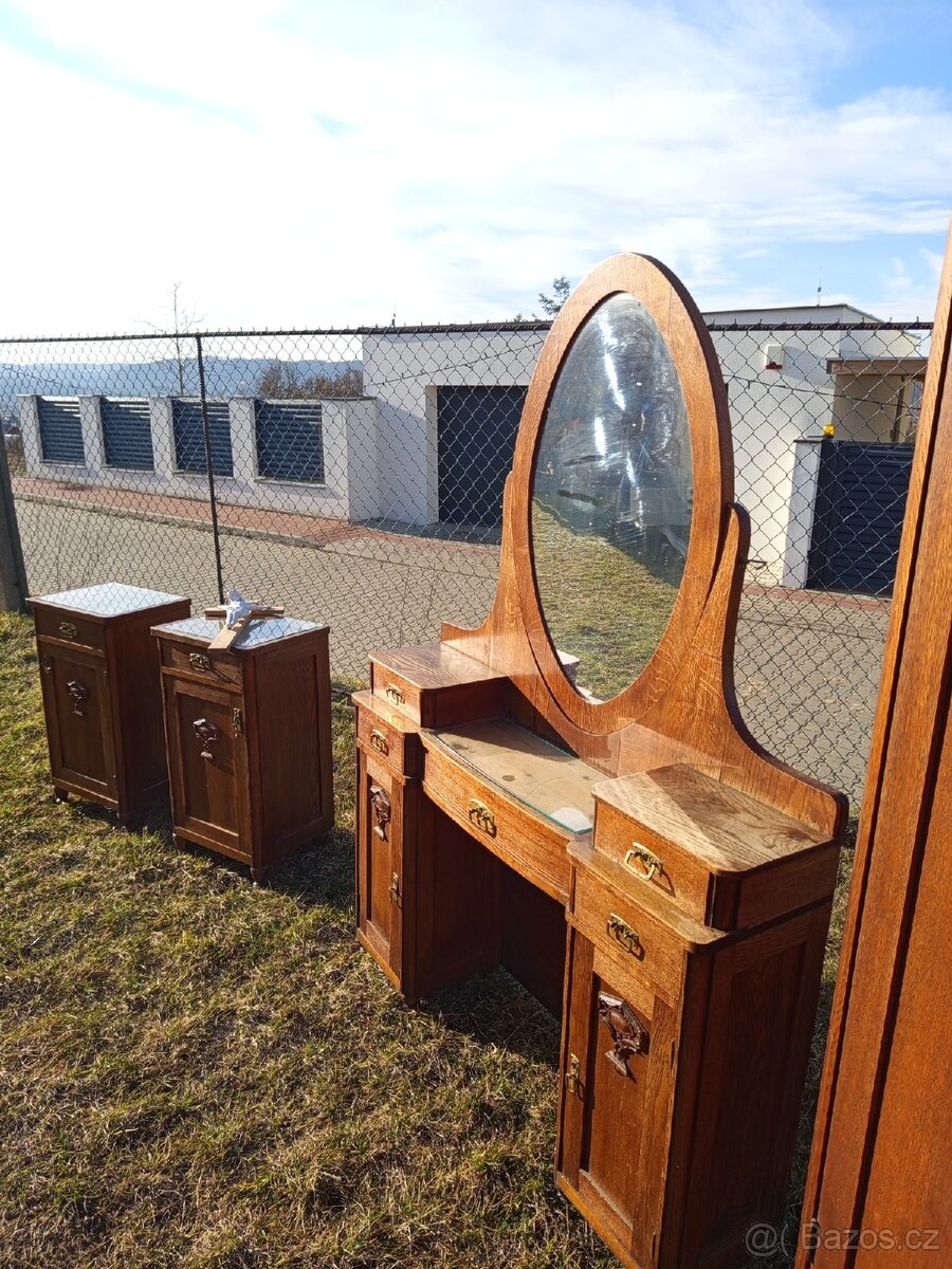 Starožitná ložnice - 9