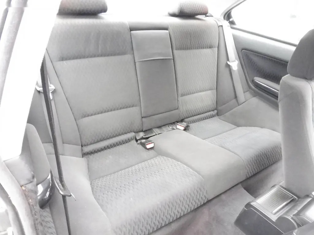 BMW Řada 3, 323 CI - 9